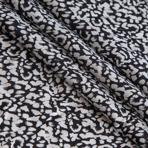 Штапель 069-17029 черный принтованный