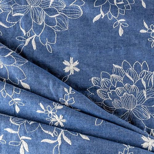 Джинс К32-186 сине-голубой с вышивкой