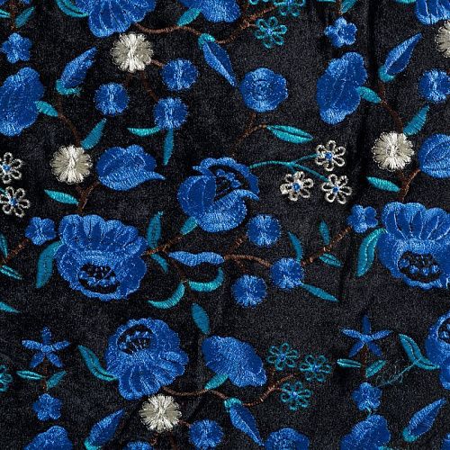 Бархат с вышивкой 002-04251 черный