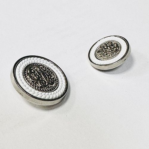 Пуговица S.STEFANO 18 мм на ножке металл 11296ПМ-18 белый/никель