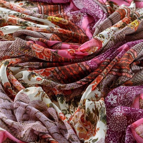 Шифон 068-08404 пудрово-розовый принтованный