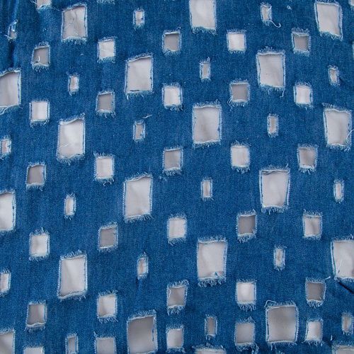 Джинс с перфорацией 015-20080 голубой