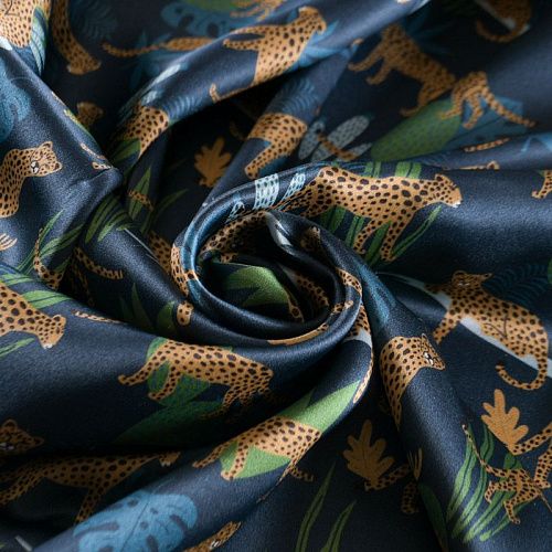 Шелк натуральный 064-12193 темно-синий принтованный