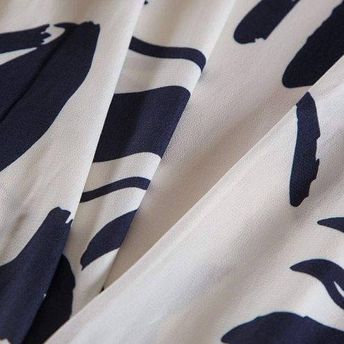 Вискоза 009-16095 молочный принтованный