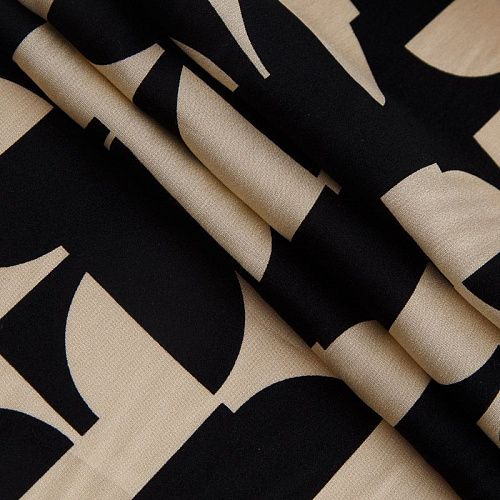 Штапель 069-17437 черно-молочный принтованный